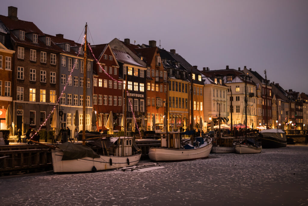 Lars Linnemann; Fotoklubben 4700; Nyhavn